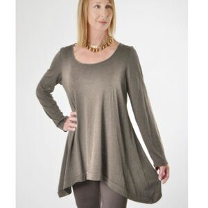 Chalet bamboo and cotton long sleeve tunic top sz L taupe